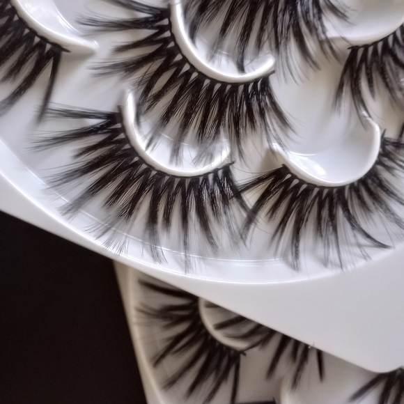 Miss Sexy Lady Mink 7Pairs Craw Fish 25mm Eyelashes - Picture 5 of 5